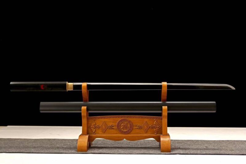 katana de sasuke kusanagi