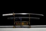 katana noir et blanc